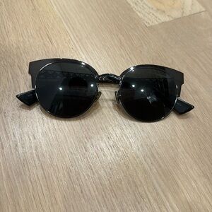 Dior black sunglasses. Good/okay condition. No case